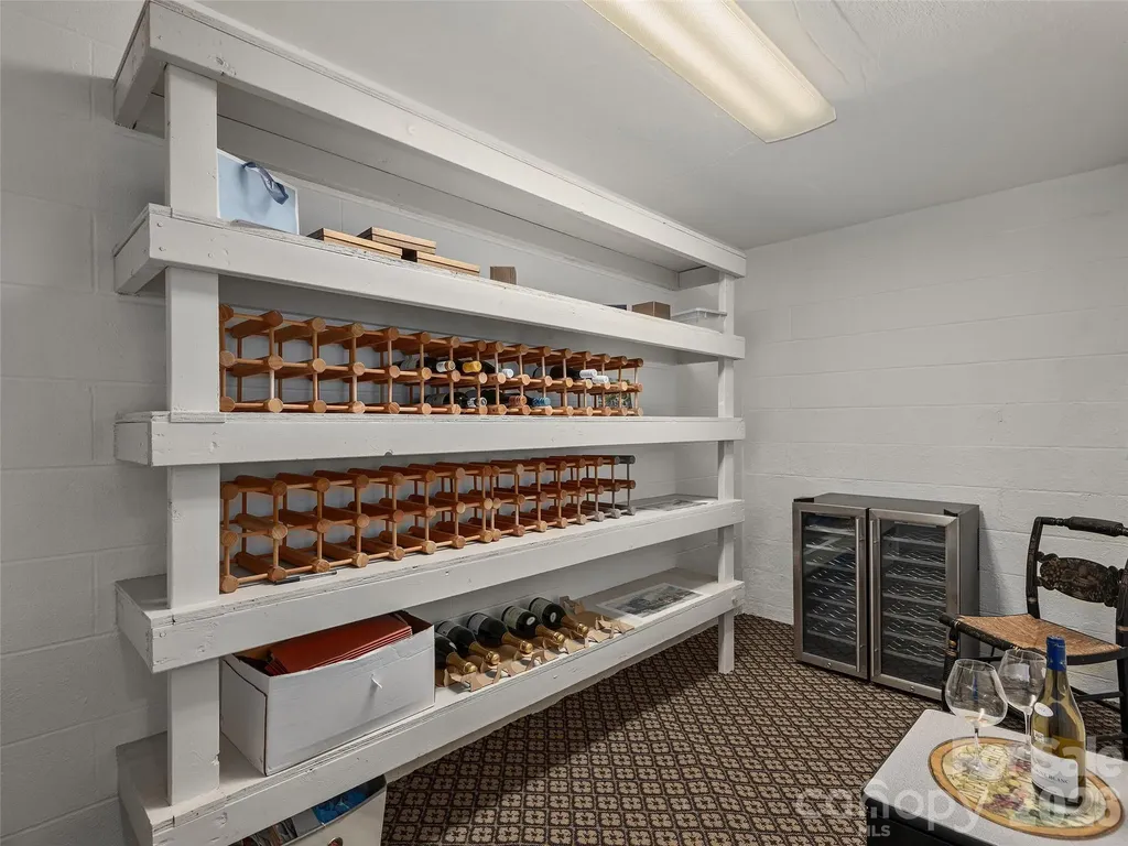 18 Thornapple Drive Hendersonville NC 28739