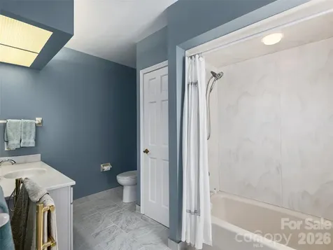 18 Thornapple Drive Hendersonville NC 28739