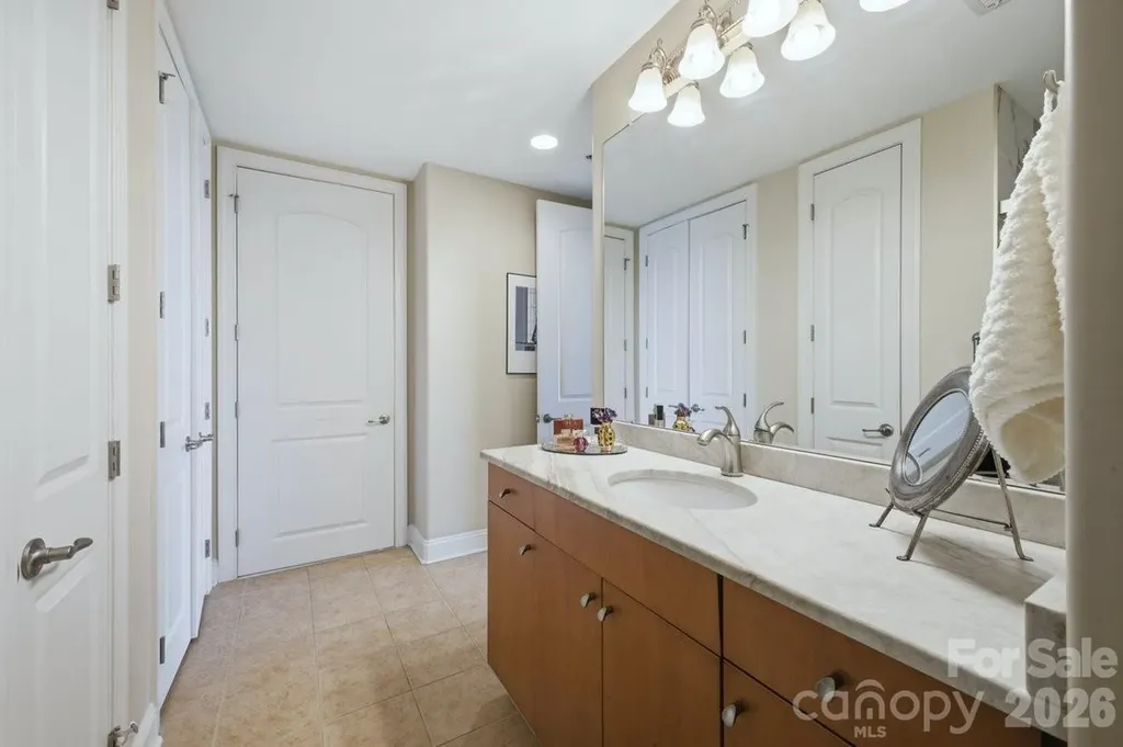 4620 Piedmont Row Drive Charlotte NC 28210