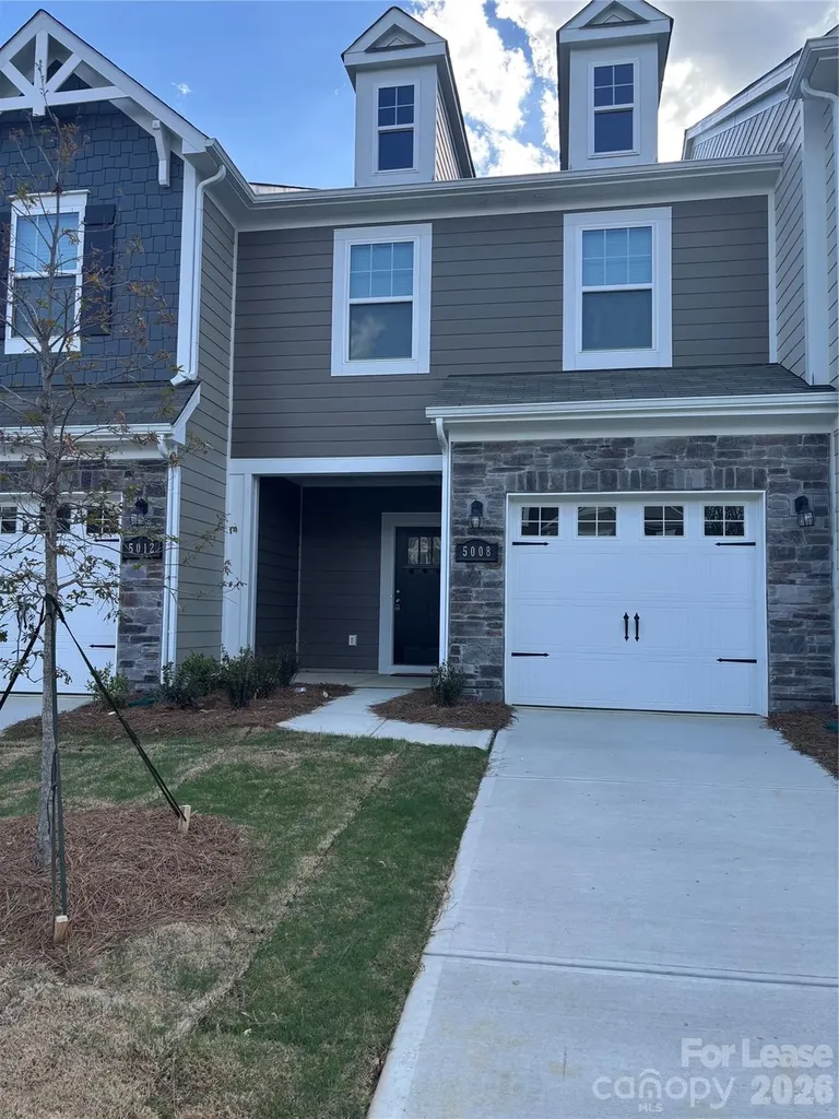 5008 Falstone Drive Charlotte NC 28269