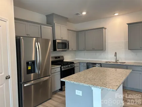 5008 Falstone Drive Charlotte NC 28269