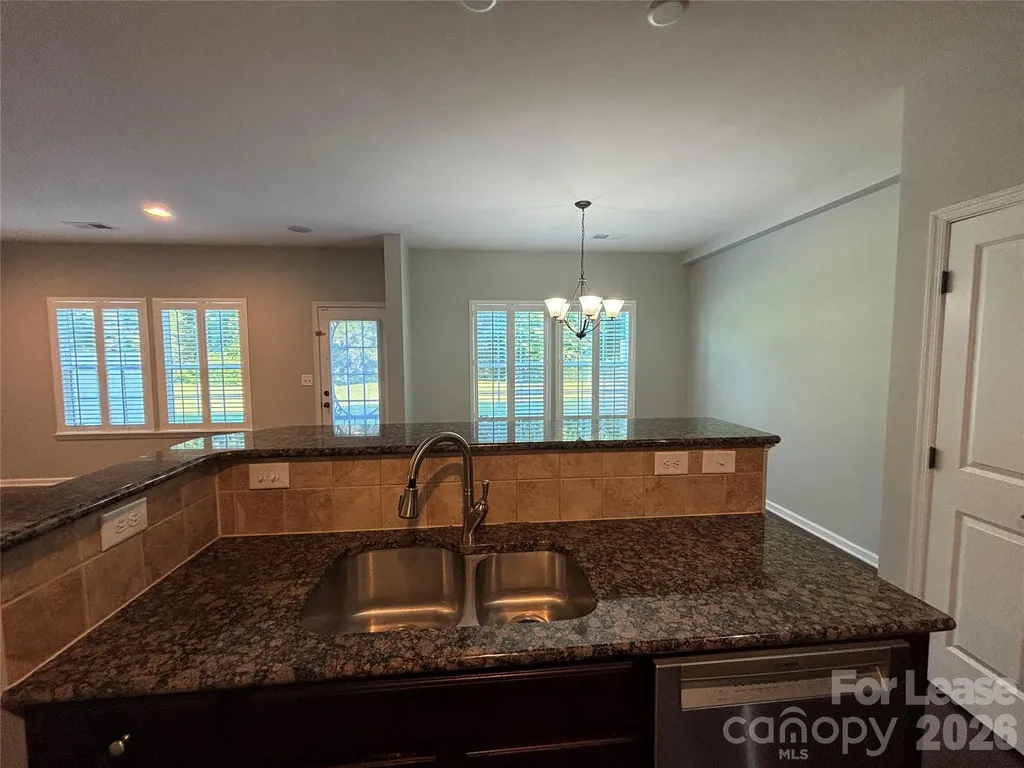 9520 Alice Mcginn Drive Charlotte NC 28277