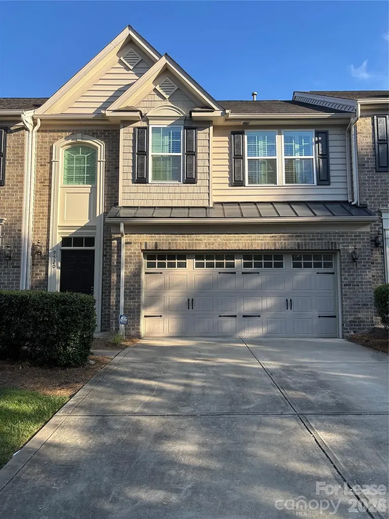 9520 Alice Mcginn Drive Charlotte NC 28277