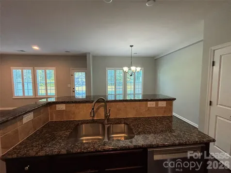 9520 Alice Mcginn Drive Charlotte NC 28277