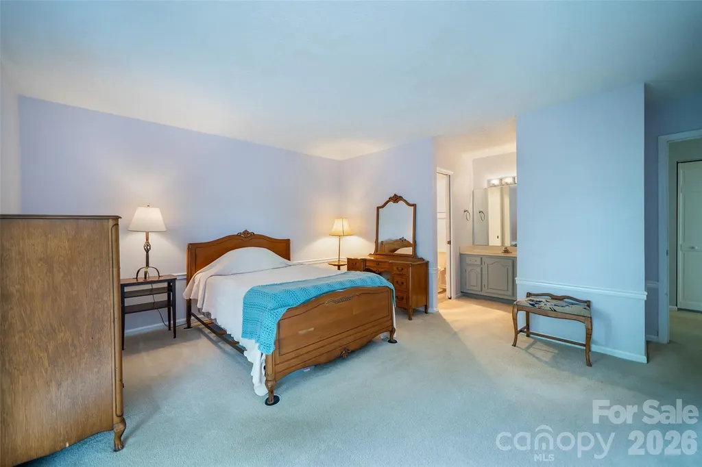 305 Piney Mountain Drive Asheville NC 28805