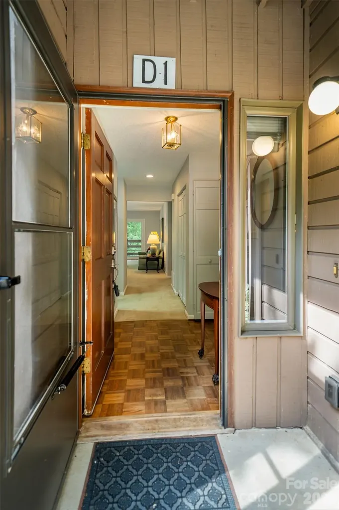 305 Piney Mountain Drive Asheville NC 28805