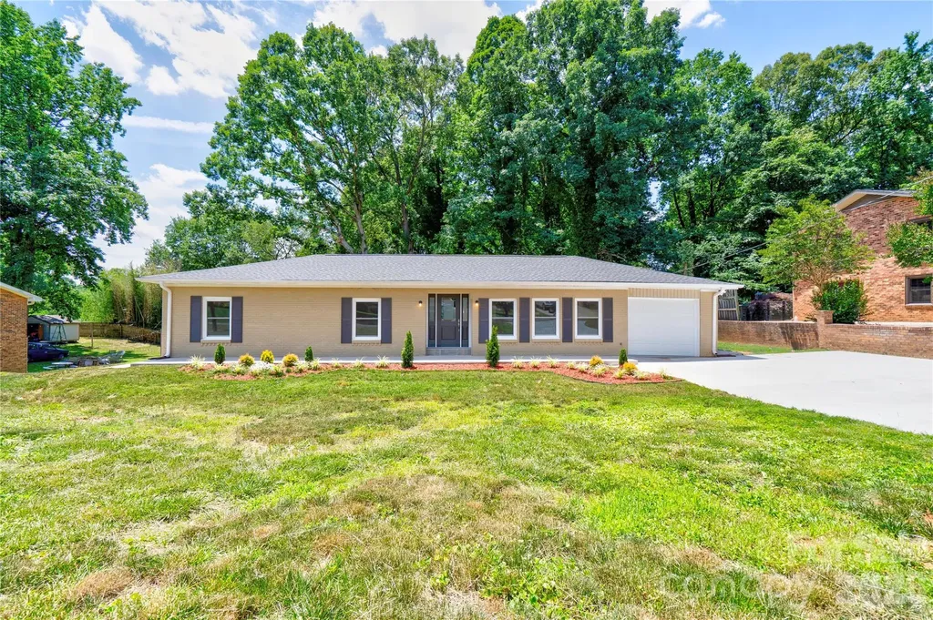 2173 Ridgewood Drive Gastonia NC 28054