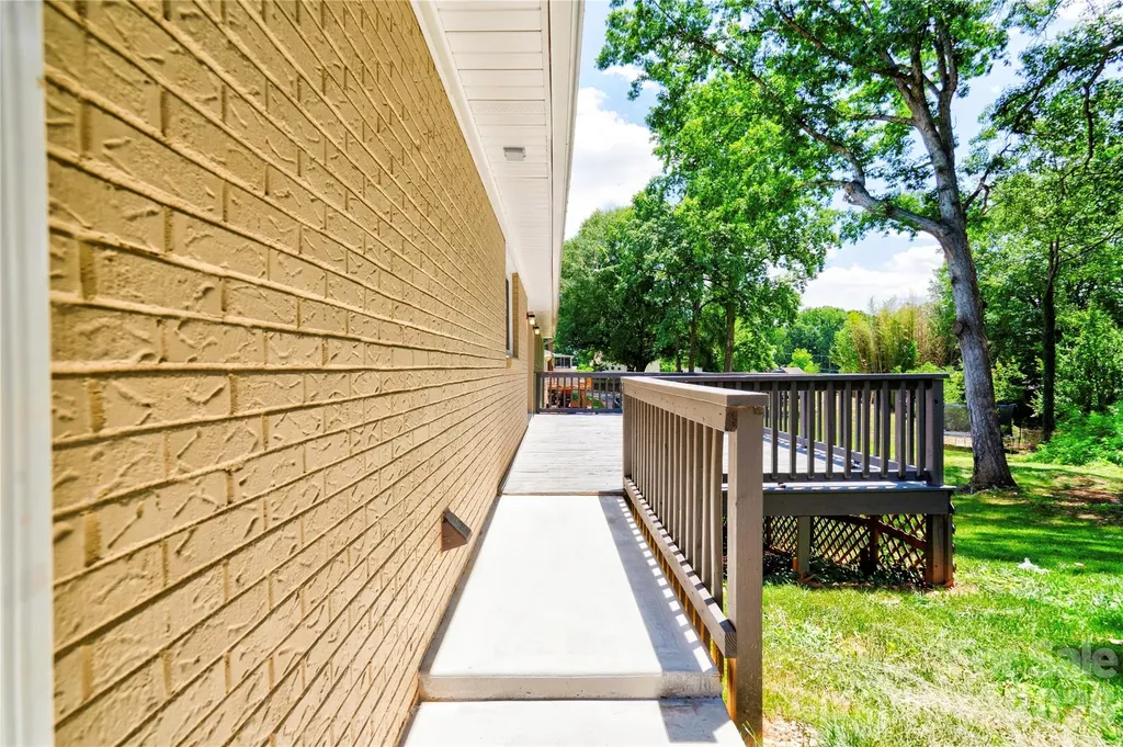 2173 Ridgewood Drive Gastonia NC 28054