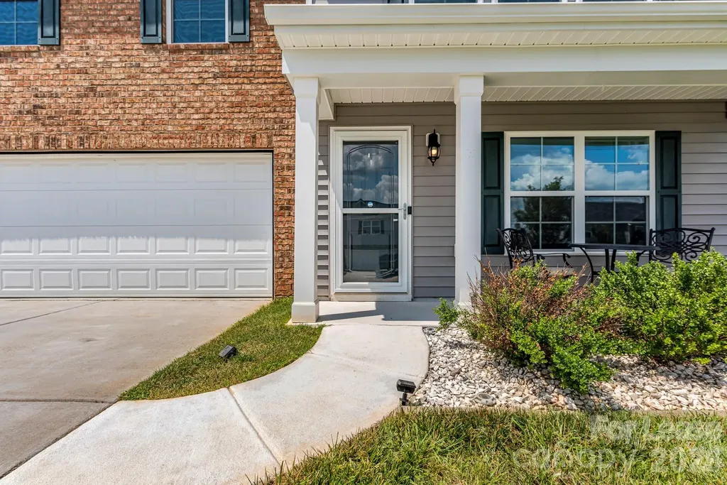 272 Daniel Drive Lexington NC 27295