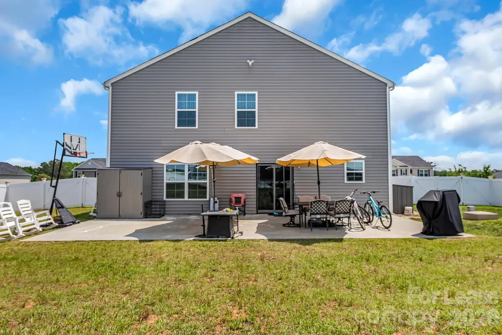272 Daniel Drive Lexington NC 27295
