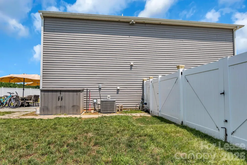 272 Daniel Drive Lexington NC 27295