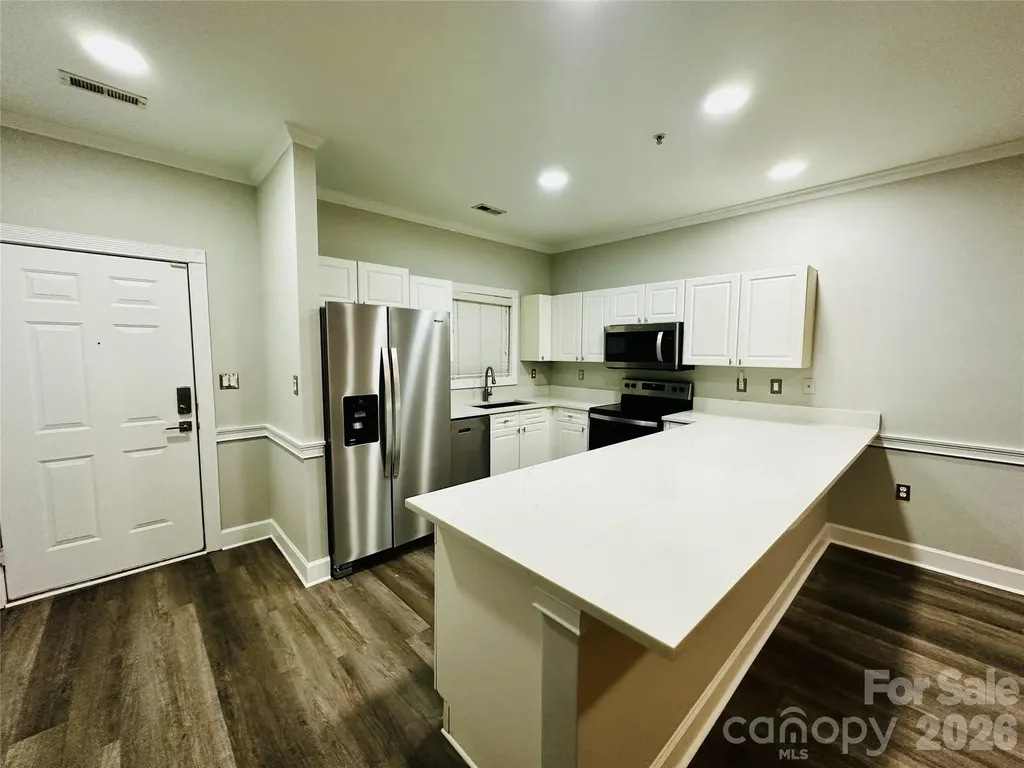 8733 Coralbell Lane Charlotte NC 28213