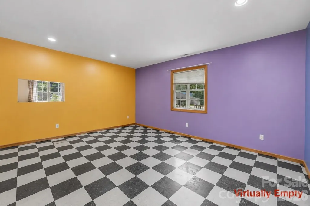 2269 Lee Roy Lane Lenoir NC 28645