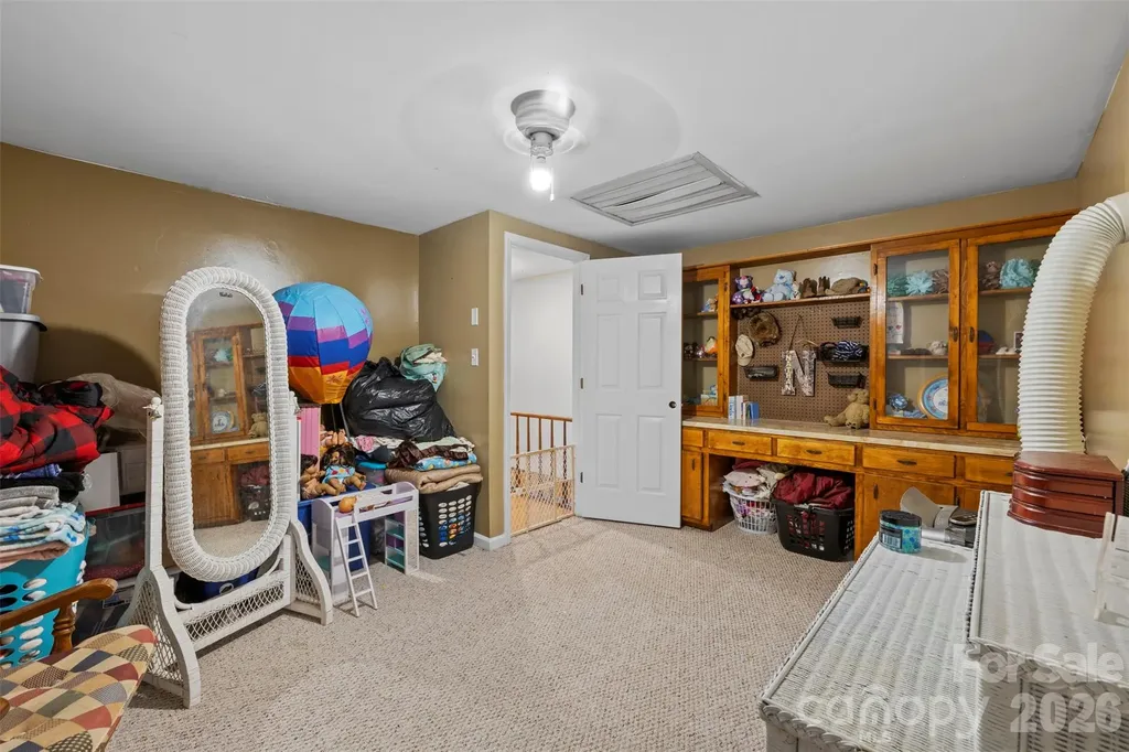 2269 Lee Roy Lane Lenoir NC 28645