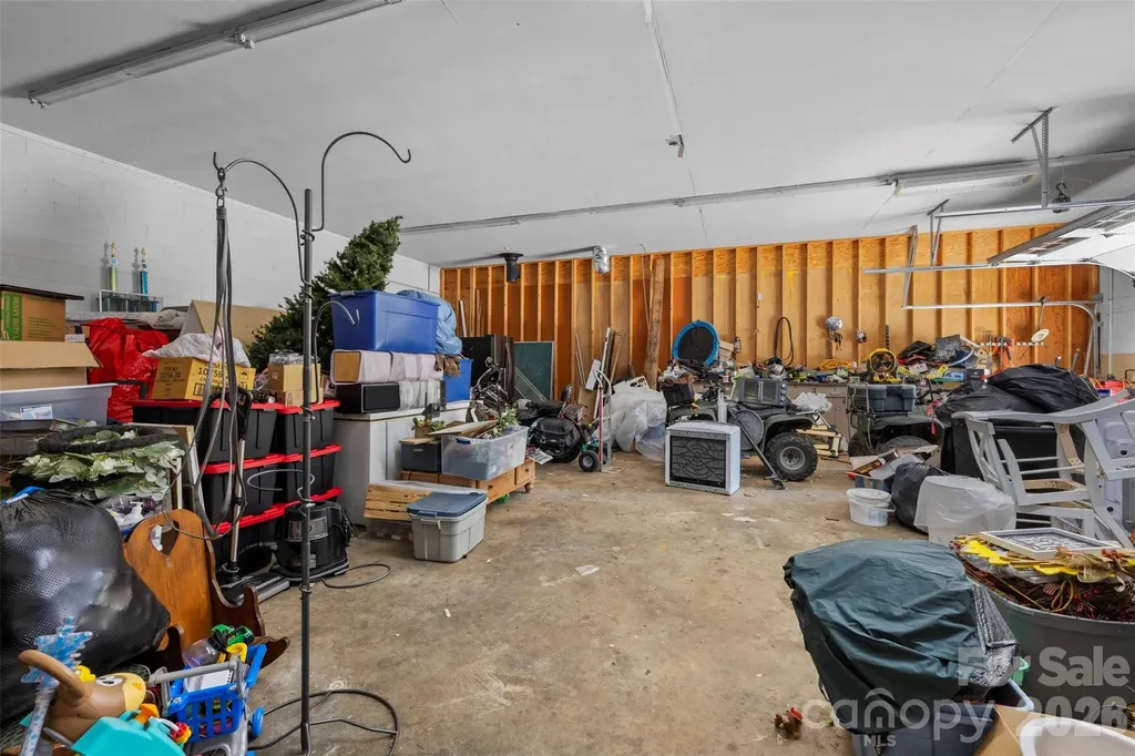 2269 Lee Roy Lane Lenoir NC 28645