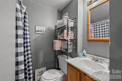 2269 Lee Roy Lane Lenoir NC 28645