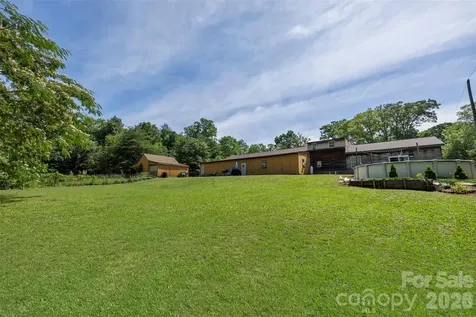 2269 Lee Roy Lane Lenoir NC 28645