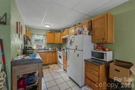 2269 Lee Roy Lane Lenoir NC 28645
