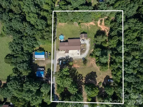 2269 Lee Roy Lane Lenoir NC 28645