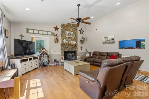 2269 Lee Roy Lane Lenoir NC 28645
