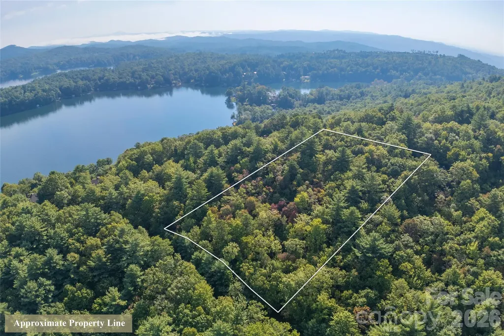 Rr 17 Lakeside Drive Lake Toxaway NC 28747