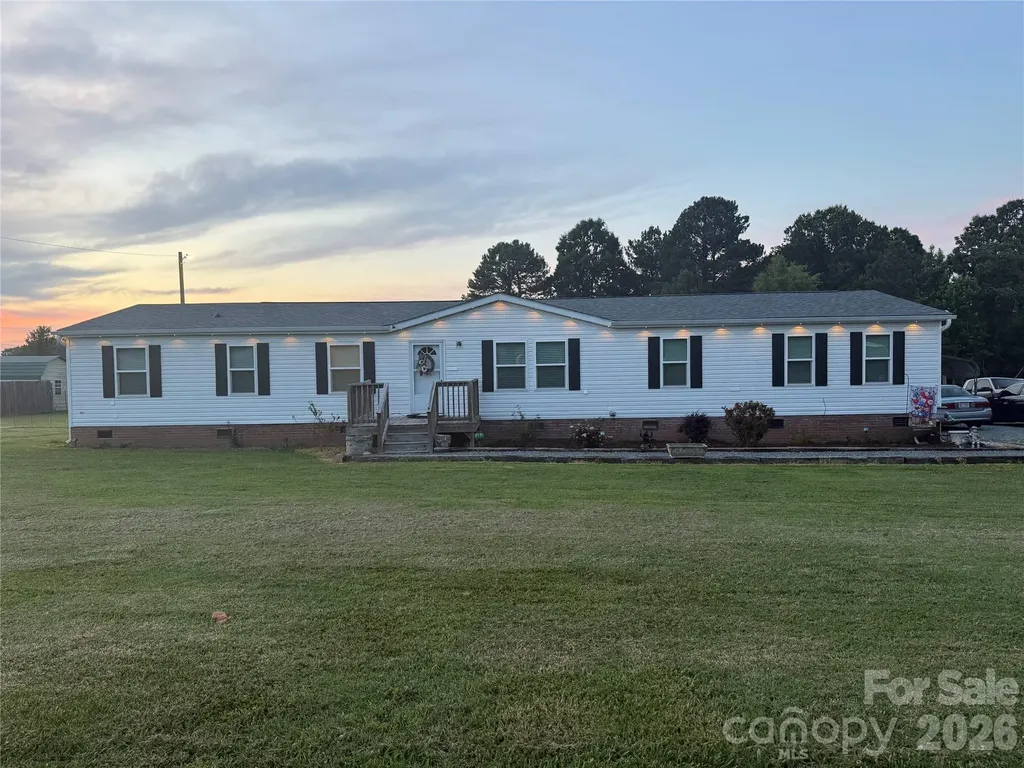 4421 Canal Road Marshville NC 28103