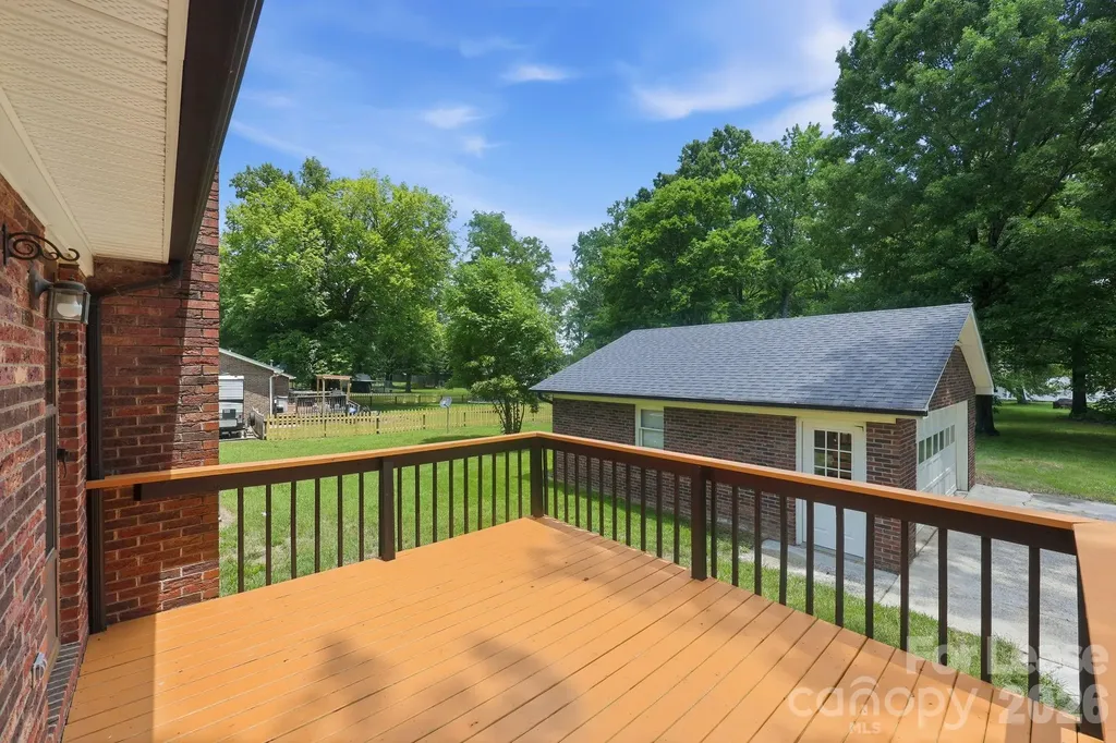 6299 Spring Court Lane Harrisburg NC 28075