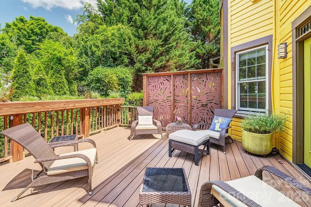 42 Church Street Weaverville NC 28787