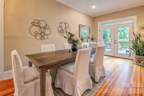 42 Church Street Weaverville NC 28787