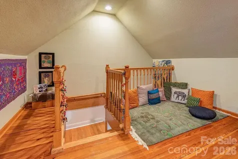 42 Church Street Weaverville NC 28787