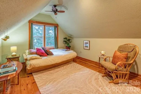 42 Church Street Weaverville NC 28787