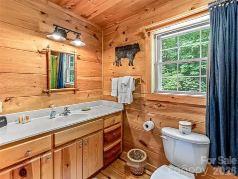 250 Fairway Drive Lake Toxaway NC 28747