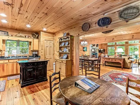 250 Fairway Drive Lake Toxaway NC 28747
