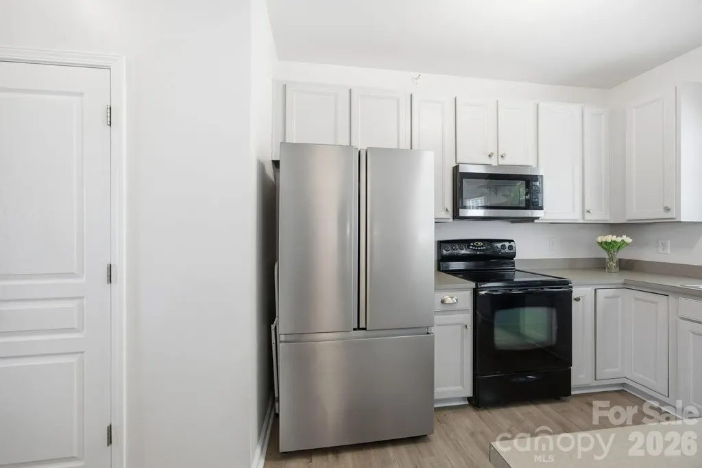 9511 Long Hill Drive Charlotte NC 28214