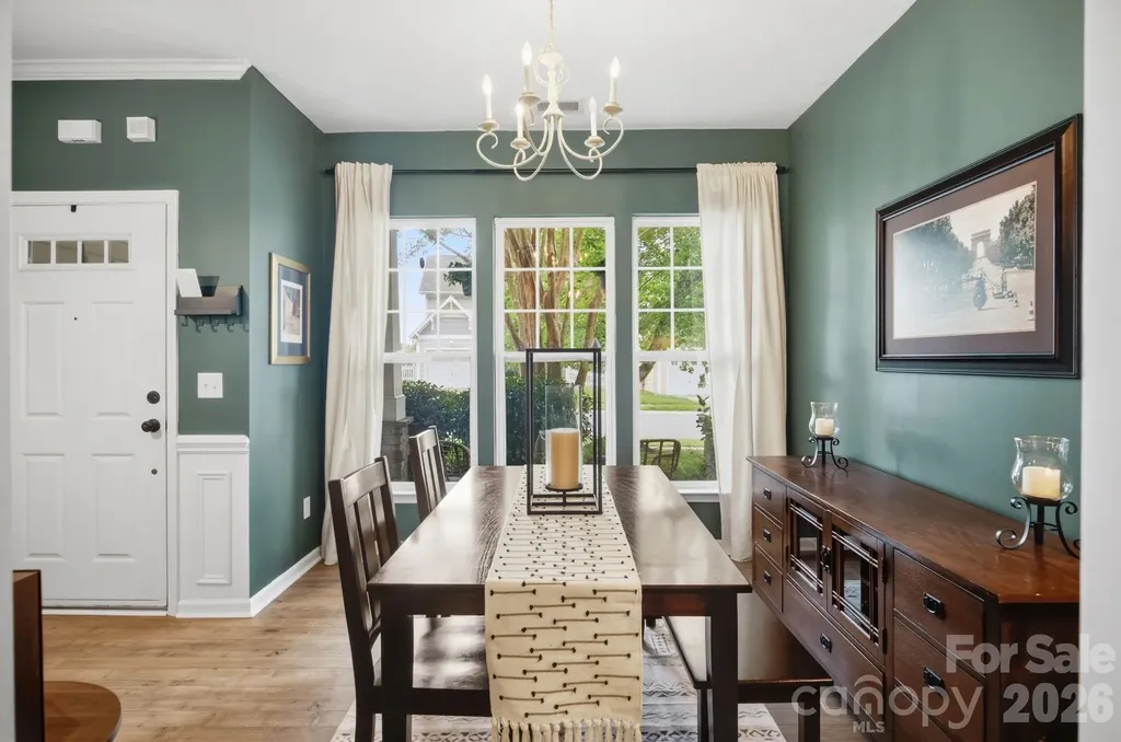 9511 Long Hill Drive Charlotte NC 28214
