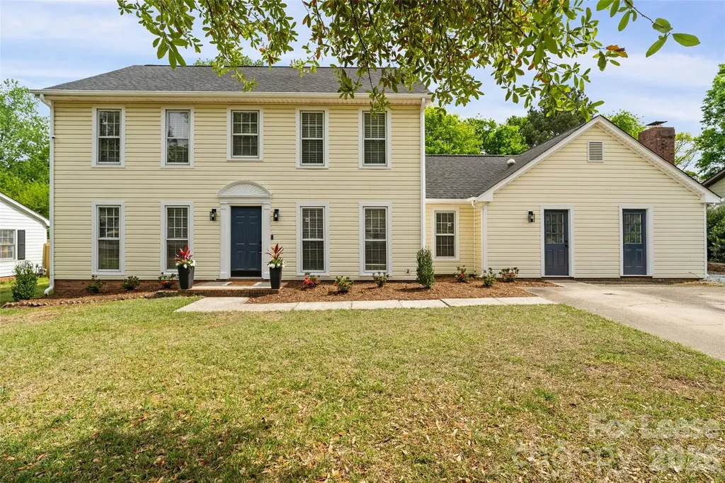 6600/6602 Porterfield Road Charlotte NC 28226