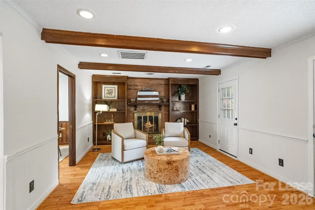 6600/6602 Porterfield Road Charlotte NC 28226