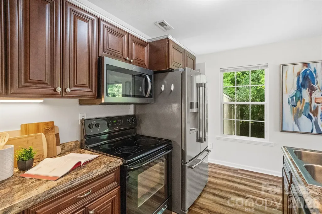 6600/6602 Porterfield Road Charlotte NC 28226
