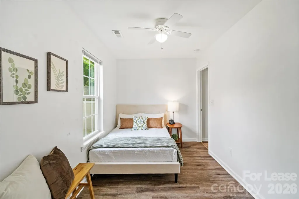 6600/6602 Porterfield Road Charlotte NC 28226