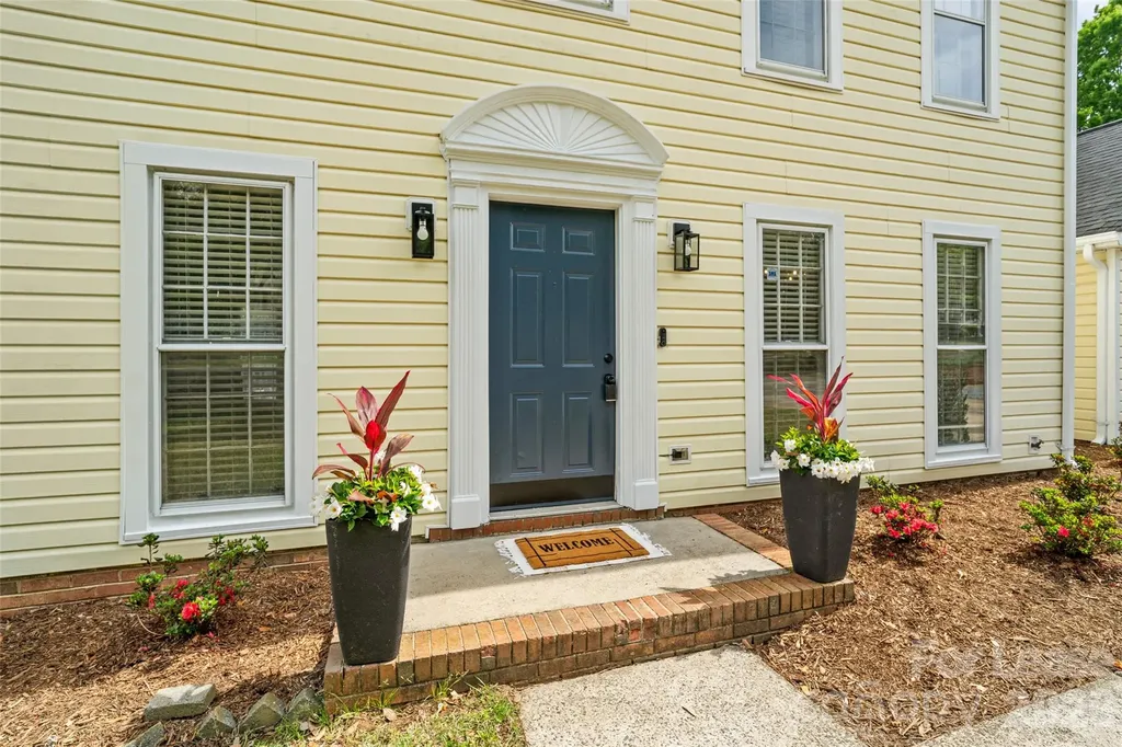 6600/6602 Porterfield Road Charlotte NC 28226