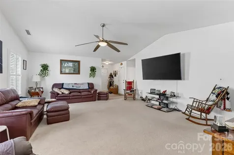 627 Smokehouse Lane Albemarle NC 28001