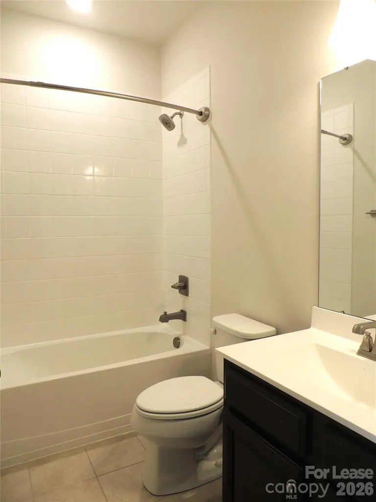 1912 Catkin Lane Charlotte NC 28205