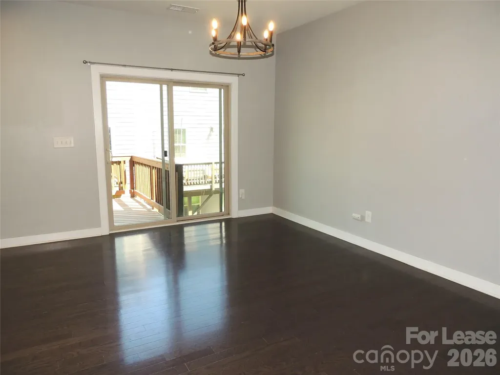 1912 Catkin Lane Charlotte NC 28205