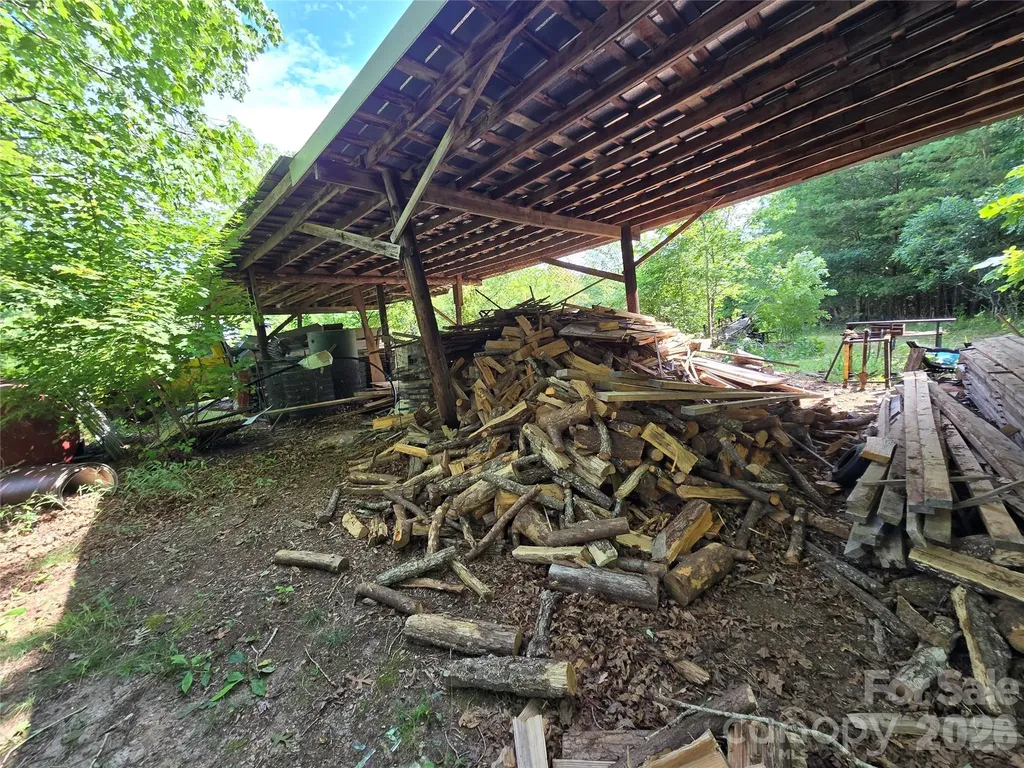 95 Fieldstream Drive Marion NC 28752