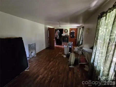 95 Fieldstream Drive Marion NC 28752