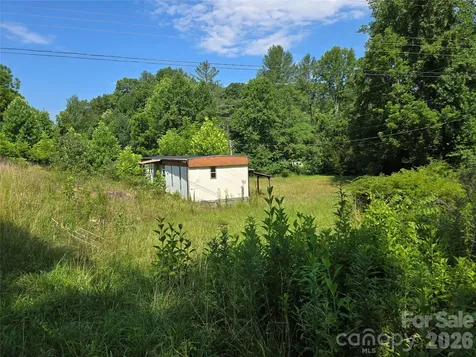 95 Fieldstream Drive Marion NC 28752