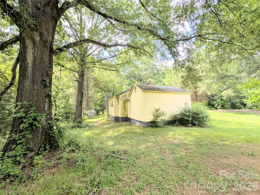 204 Brown Waterson Road Cherryville NC 28021