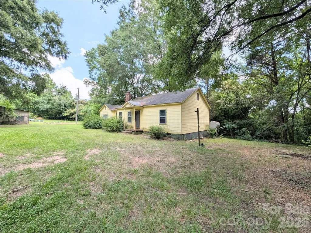 204 Brown Waterson Road Cherryville NC 28021
