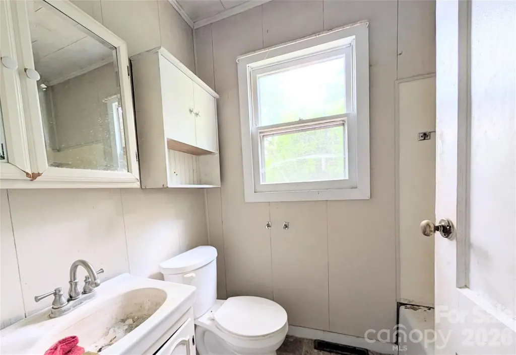 204 Brown Waterson Road Cherryville NC 28021