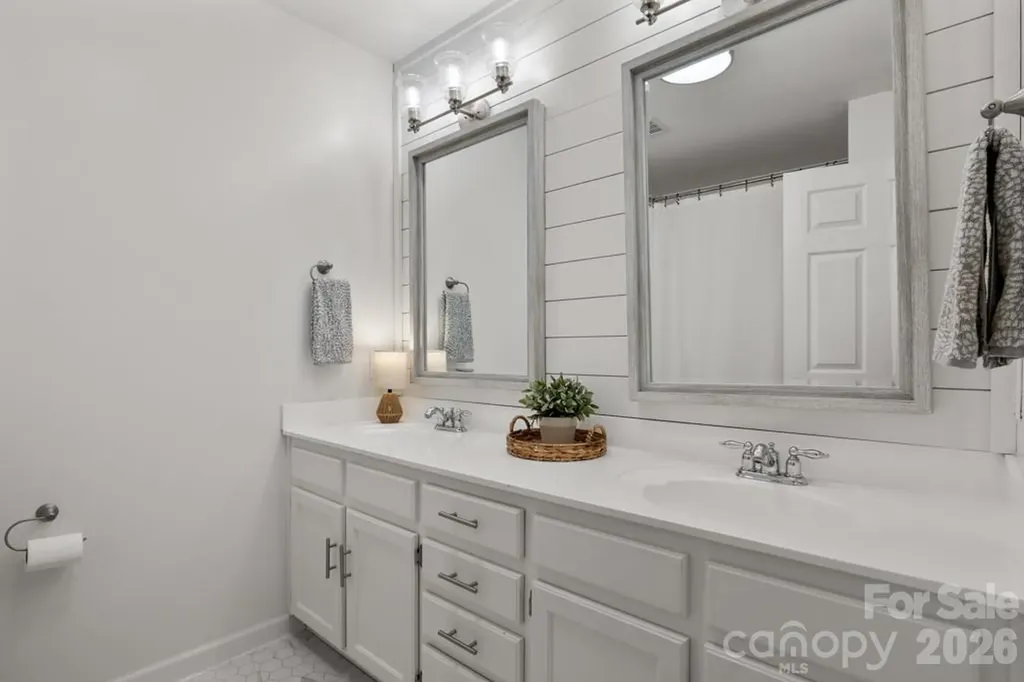 2482 Waxhaw Indian Trail Road S Waxhaw NC 28173